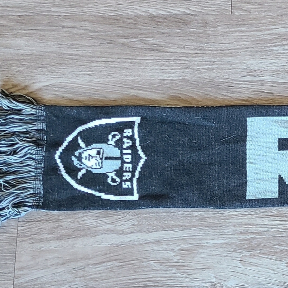 Raiders Scarf